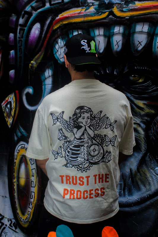 OVERSIZED METAMORPHOSIS TEE